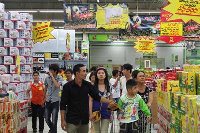 TP. Hồ Chí Minh: Căn hộ “tối”, mặt bằng bán lẻ “sáng”