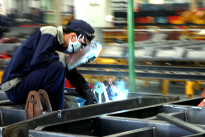 Kinh tế tiếp tục chuyển biến tích cực Kinh tế tiếp tục chuyển biến tích cực