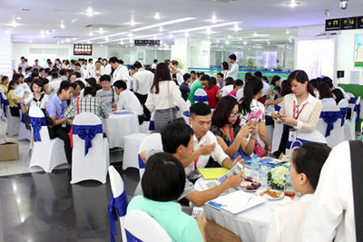 STDA: Tặng nhiều phần quà hấp dẫn cho khách hàng trong tháng 10