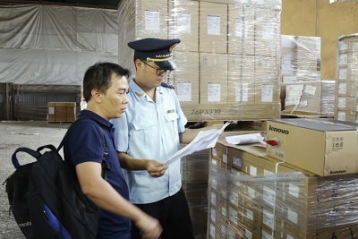Hải quan TP. Hà Nội thu ngân sách đạt trên 95% dự toán