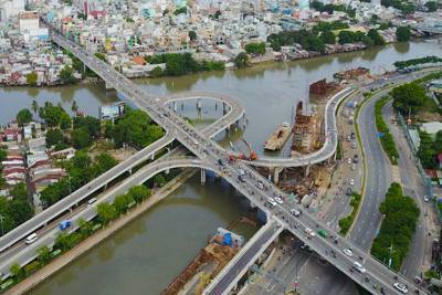 [Video] Những cây cầu có hình dáng mới ở Sài Gòn