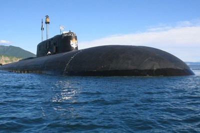 [Video] Tàu ngầm dài nhất thế giới mang siêu ngư lôi hạt nhân của Nga