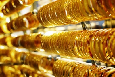 Giá vàng "rơi" tự do sau khi tăng mạnh