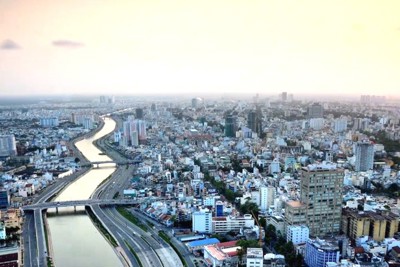 Nên trao quyền lập quy cho chính quyền đặc khu