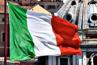 Quỹ Tiền tệ Quốc tế nâng dự báo tăng trưởng kinh tế của Italy