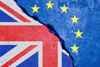 Giám đốc IMF Lagarde cảnh báo Anh về Brexit “bất ngờ”