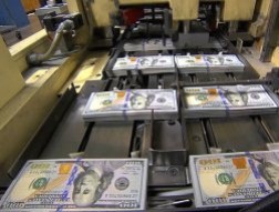 Mỹ chính thức lưu hành tờ 100 USD mới