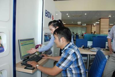 Nộp thuế qua ngân hàng: Tiện lợi đôi đường