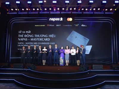 Ra mắt thẻ đồng thương hiệu giữa NAPAS, Mastercard và các ngân hàng tại Việt Nam