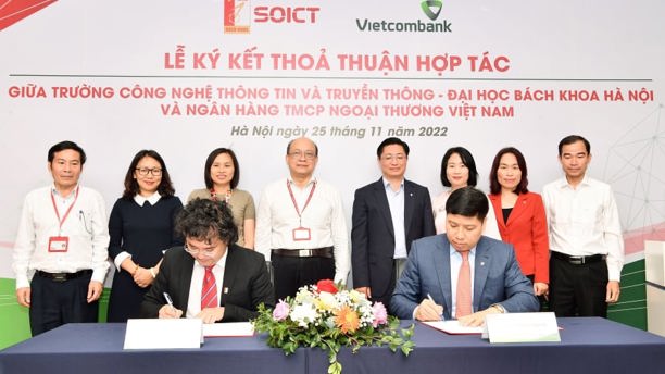 ​​​​​​​Vietcombank ký hợp tác với Đại học Bách khoa Hà Nội
