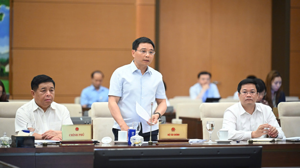 Hạn chế, loại bỏ những doanh nghiệp trục lợi từ phát hành trái phiếu riêng lẻ Hạn chế, loại bỏ những doanh nghiệp trục lợi từ phát hành trái phiếu riêng lẻ