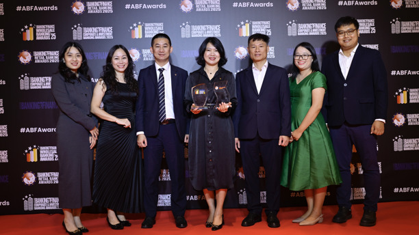 Vietcombank nhận cú đúp giải thưởng quản trị rủi ro từ Asian Banking and Finance Vietcombank nhận cú đúp giải thưởng quản trị rủi ro từ Asian Banking and Finance