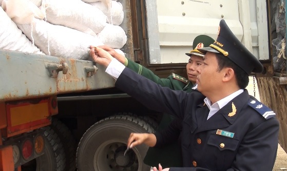 Hải quan Cao Bằng quản lý chặt xuất nhập khẩu, ngăn ngừa vi phạm