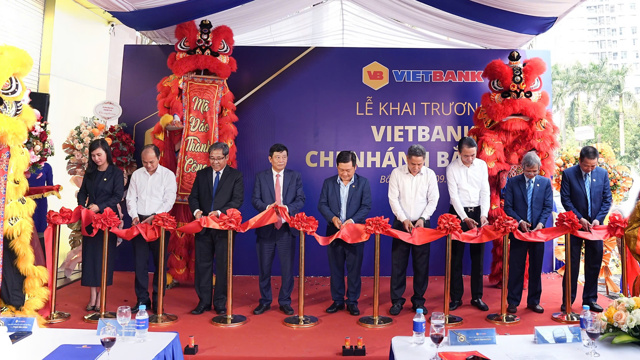 Vietbank tưng bừng khai trương chi nhánh Bắc Ninh