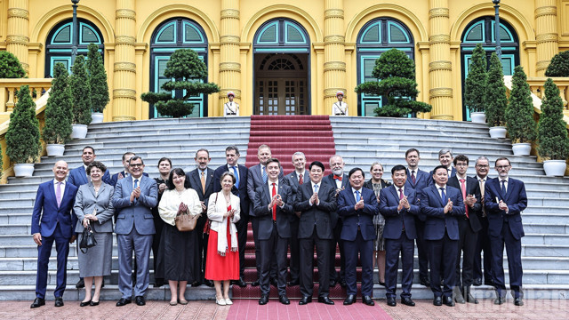 Chùm ảnh: Chủ tịch nước tiếp đại sứ các nước thành viên Liên minh châu Âu tại Việt Nam