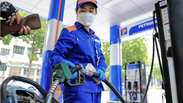 Bảo đảm nguồn cung ứng xăng dầu cho thị trường