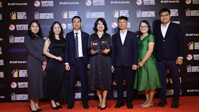 Vietcombank nhận cú đúp giải thưởng quản trị rủi ro từ Asian Banking and Finance