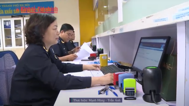 VIDEO: Hải quan áp thuế tự động – Hàng nhỏ không còn miễn thuế giá trị gia tăng từ 18/2