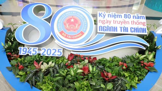 Chùm ảnh: Triển lãm kỷ niệm 80 năm ngày Truyền thống ngành Tài chính
