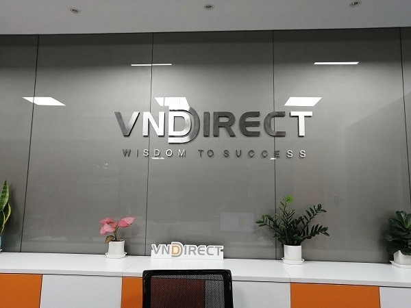 VNDirect phân phối hơn 9,5 triệu cổ phiếu còn dư cho 5 cá nhân