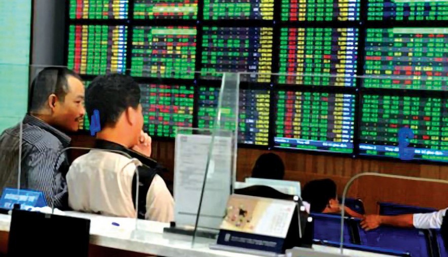 "Cổ" đất dậy sóng, VN-Index thành công lấy lại mốc 1.250 điểm