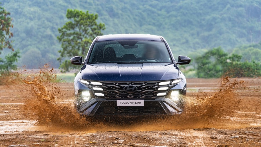Hyundai Tucson N Line 'Lột Xác' Với Phiên Bản Thể Thao Mạnh Mẽ, Giá Bất Ngờ Chiếm Lĩnh Thị Trường