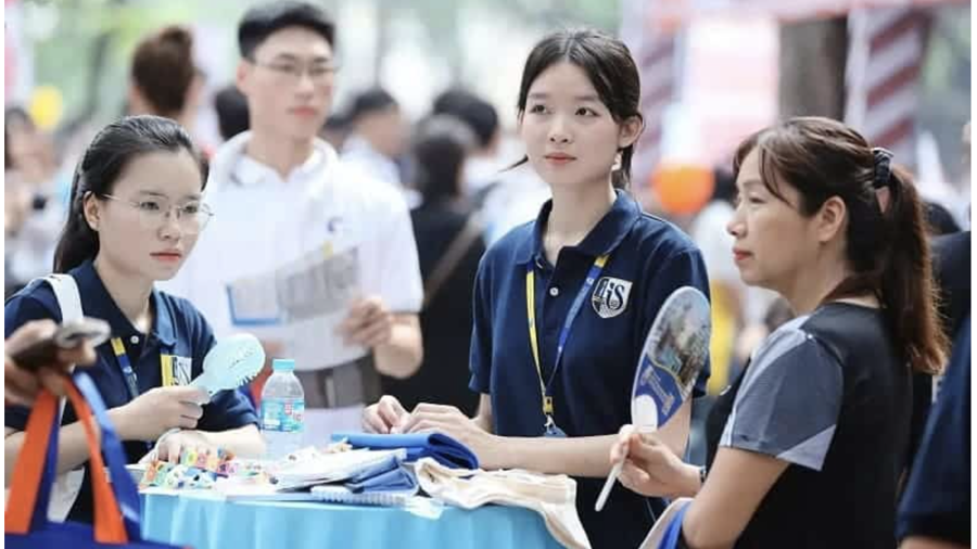 Bộ Giáo dục và Đào tạo công bố phổ điểm và quy đổi điểm một số tổ hợp