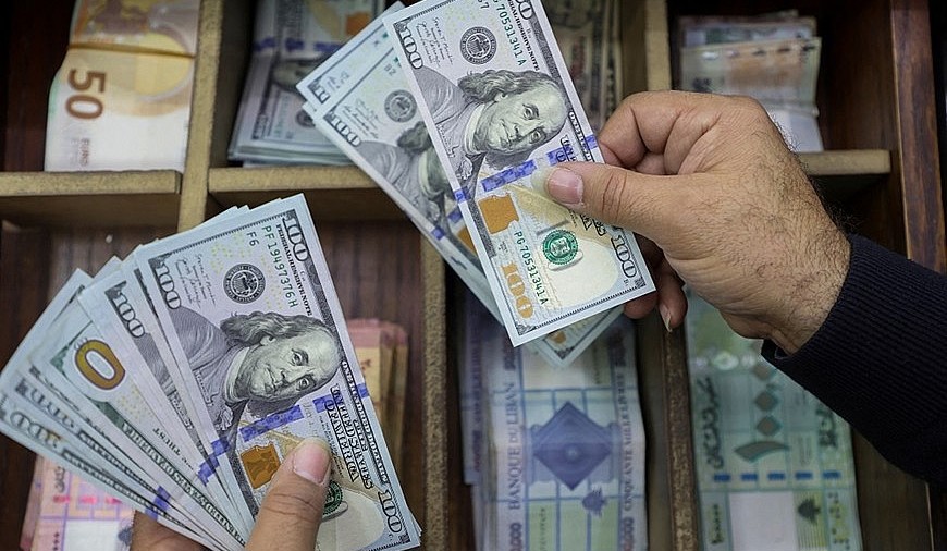 Tỷ giá "ngược dòng" thế giới, đứng trước nhiều áp lực