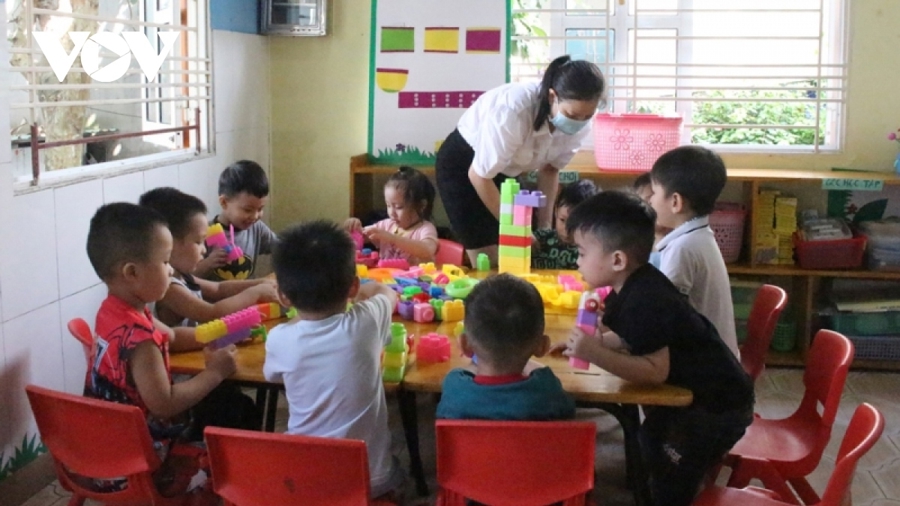 92.000 trẻ mầm non là con của công nhân ở TP. Hồ Chí Minh được tăng trợ cấp học phí 92.000 trẻ mầm non là con của công nhân ở TP. Hồ Chí Minh được tăng trợ cấp học phí