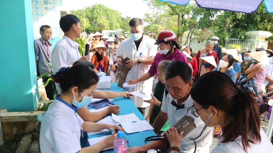 Khẩn trương khắc phục cơ sở giáo dục, y tế bị thiệt hại bongdaso com tv thiên tai - Tạp chí Tài chính Khẩn trương khắc phục cơ sở giáo dục, y tế bị thiệt hại do thiên tai