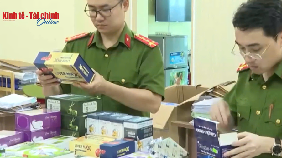 VIDEO: Đẩy lùi thuốc giả, thực phẩm giả: Quyết tâm từ lực lượng chức năng VIDEO: Đẩy lùi thuốc giả, thực phẩm giả: Quyết tâm từ lực lượng chức năng