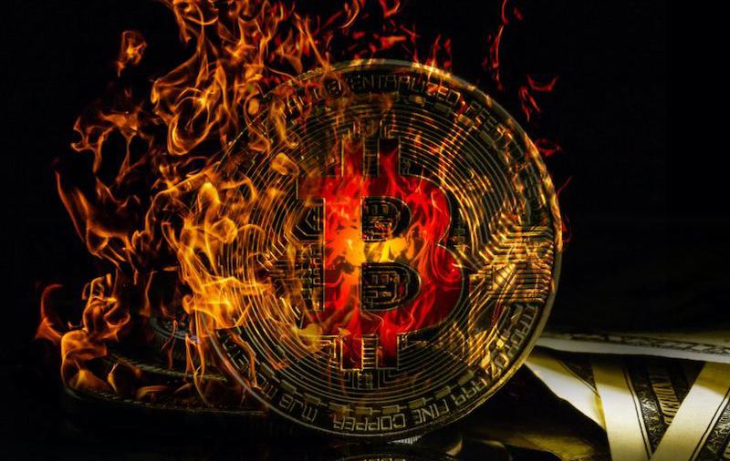 Bitcoin giảm sâu, thị trường tiền điện tử bị “bóp nghẹt”