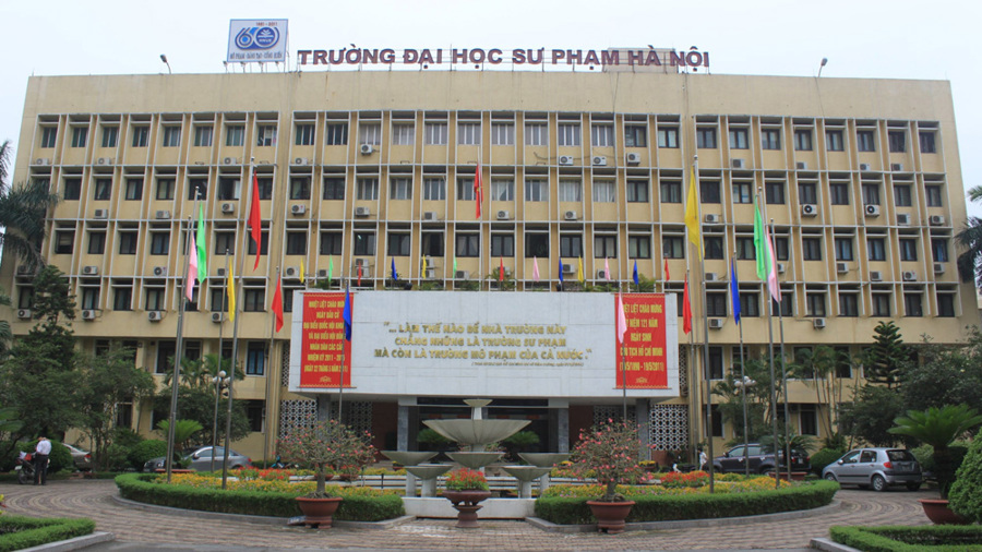 Những trường đại học nào đã áp dụng mô hình tự chủ tài chính thành công? 
