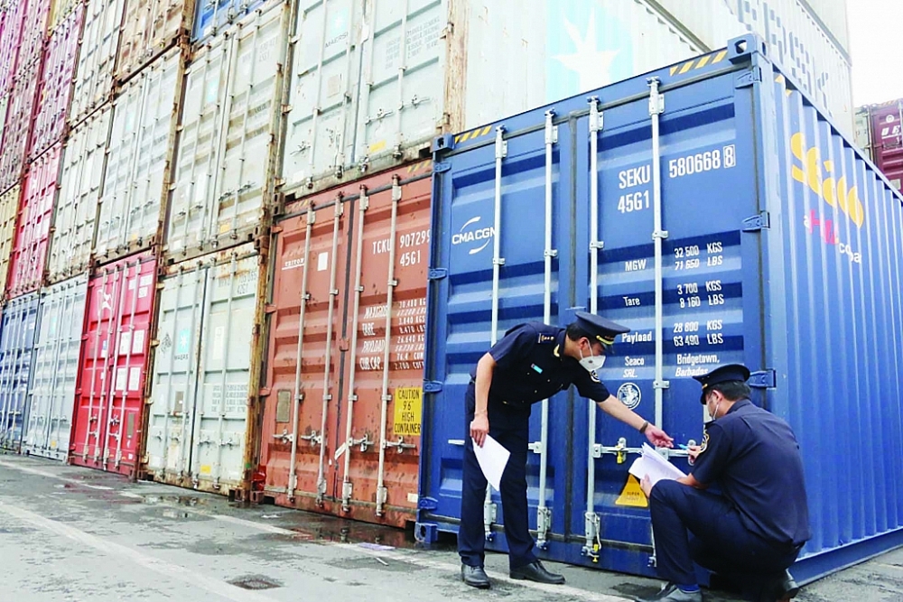 Đánh giá tổng thể để sửa đổi quy định thủ tục hải quan với hàng hóa xuất,  nhập khẩu tại chỗ - Tạp chí Tài chính