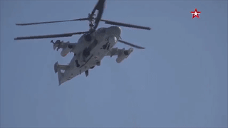 [Video] Trực thăng "cá sấu" Ka-52 nhào lộn trên bầu trời