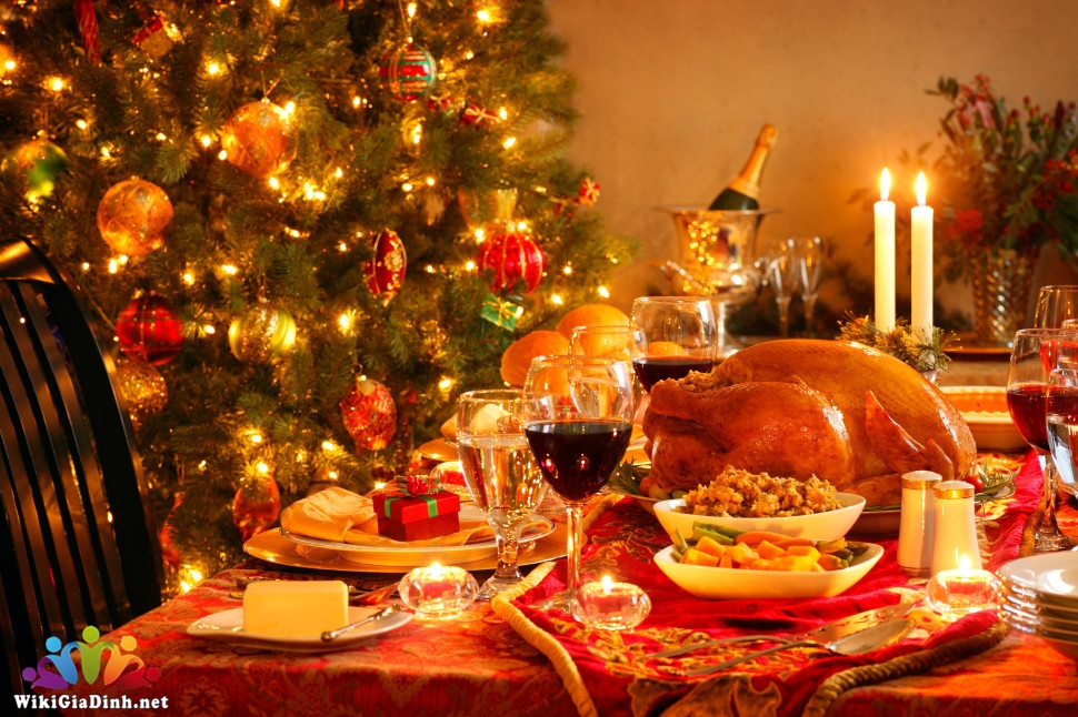 Món ăn truyền thống của mùa Giáng sinh sẽ giúp bạn hiểu rõ hơn về bữa tiệc trong dịp này. Hãy xem infographics về các món ăn đặc trưng để tìm hiểu và chia sẻ với gia đình và bạn bè.