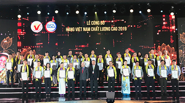 524 doanh nghiệp đạt danh hiệu Hàng Việt Nam chất lượng cao 2019