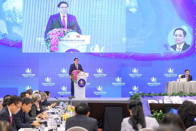 Thủ tướng Chính phủ Phạm Minh Chính phát biểu tại Phiên toàn thể.