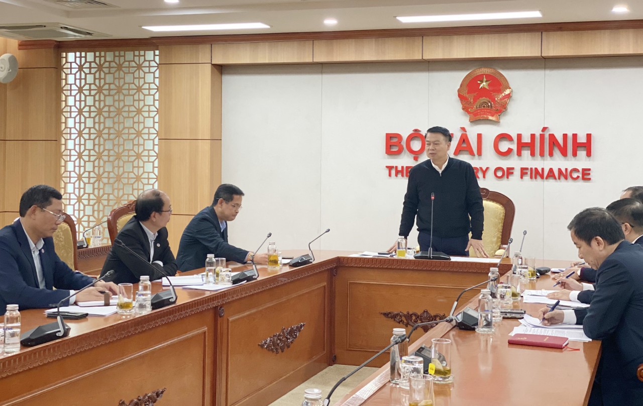 Thứ trưởng Bộ Tài chính Nguyễn Đức Chi phát biểu tại hội nghị ổng kết công tác năm 2022 và triển khai nhiệm vụ năm 2023 của Ban Chỉ đạo 389 Bộ Tài chính..