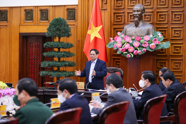 Thủ tướng Phạm Minh Chính phát biểu chỉ đạo tại Cuộc họp lần thứ nhất Ban Chỉ đạo Quốc gia triển khai thực hiện cam kết của Việt Nam tại Hội nghị COP26 về biến đổi khí hậu