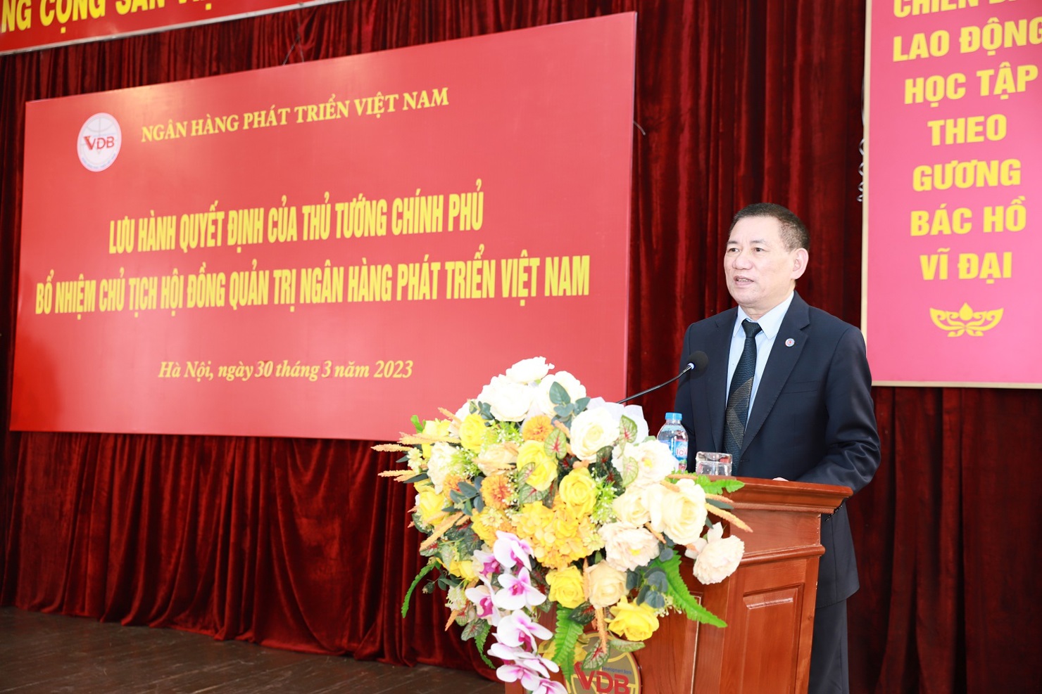 Bộ trưởng Bộ Tài chính Hồ Đức Phớc phát biểu tại buổi trao quyết định bổ nhiệm ông Lê Văn Hoan. Ảnh: Trần Hải