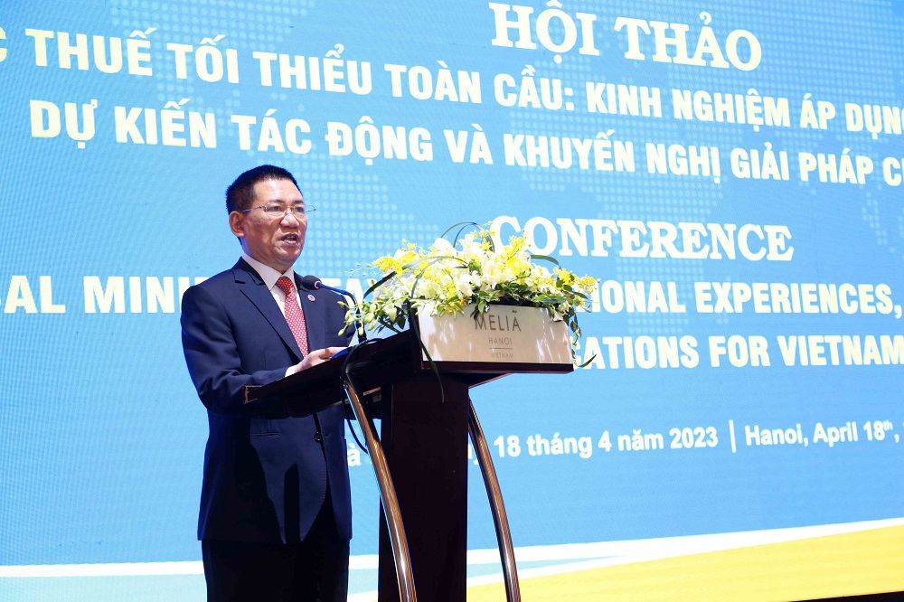Bộ trưởng Bộ Tài chính Hồ Đức Phớc phát biểu chỉ đạo tại Hội thảo.