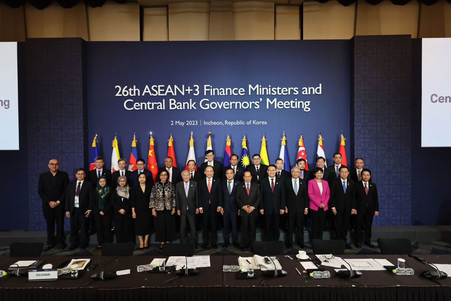 Các đại biểu tham dự Hội nghị Bộ trưởng Tài chính và Thống đốc Ngân hàng Trung ương ASEAN+3. 