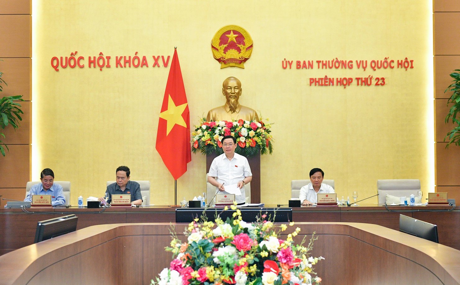 Chủ tịch Quốc hội Vương Đình Huệ phát biểu bế mạc Phiên họp thứ 23.