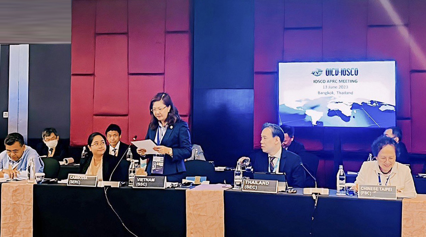Chủ tịch UBCKNN Vũ Thị Chân Phương phát biểu tại cuộc họp APRC của IOSCO.