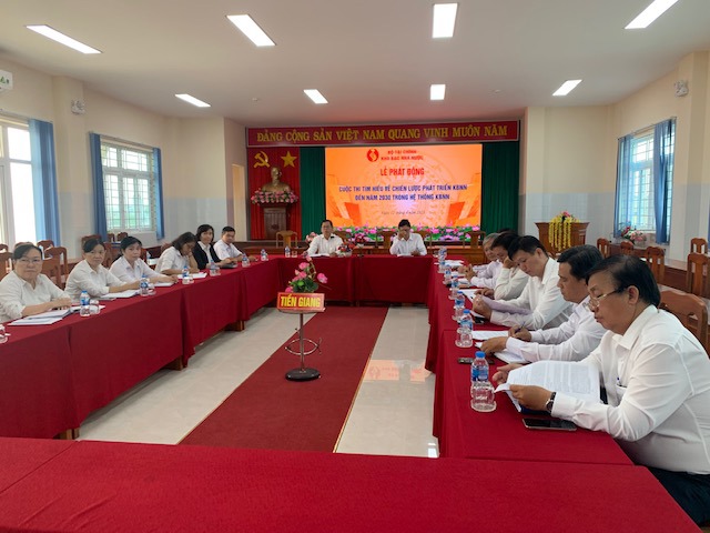 KBNN Tiền Giang tổ chức phát động cuộc thi.