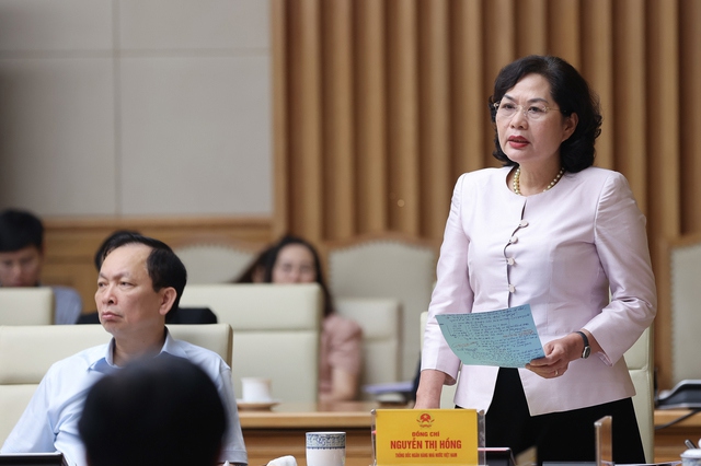 Phó Thống đốc NHNN Nguyễn Thị Hồng cho biết sẽ bám sát chỉ đạo của Chính phủ trong việc hỗ trợ doanh nghiệp, đặc biệt doanh nghiệp SME. Ảnh: VGP/Nhật Bắc 