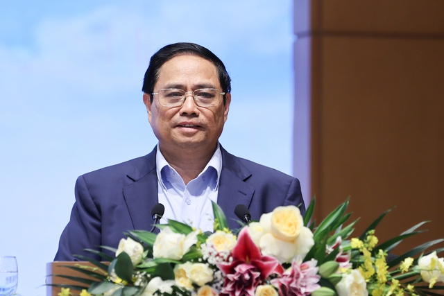 Thủ tướng Chính phủ Phạm Minh Chính phát biểu tại Hội nghị trực tuyến đánh giá kết quả thực hiện Nghị quyết số 33/NQ-CP.