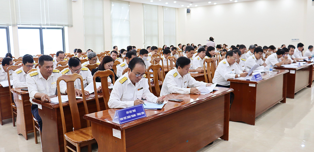 Cục Thuế tỉnh An Giang họp triển khai nhiệm vụ 6 tháng cuối năm 2023. Ảnh: Mỹ Linh