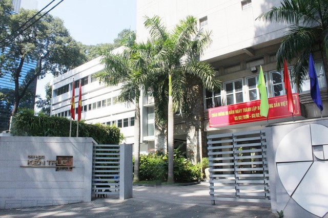 Trường Đại học Kiến trúc Thành phố Hồ Chí Minh là đơn vị sự nghiệp công lập trực thuộc Bộ Xây dựng.